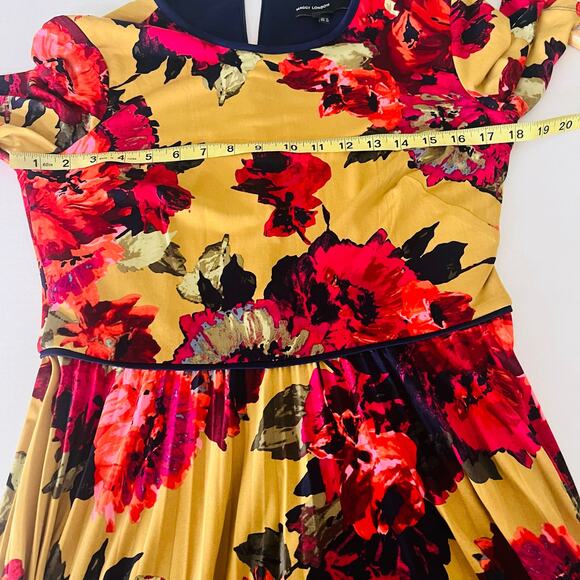 Maggy London Floral Short Sleeve Pleated Flare Dress Size 8 Multicolored - Picture 5 of 7